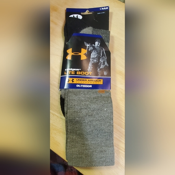 Under Armour Lite Boot Socks NWOT - Picture 3 of 3